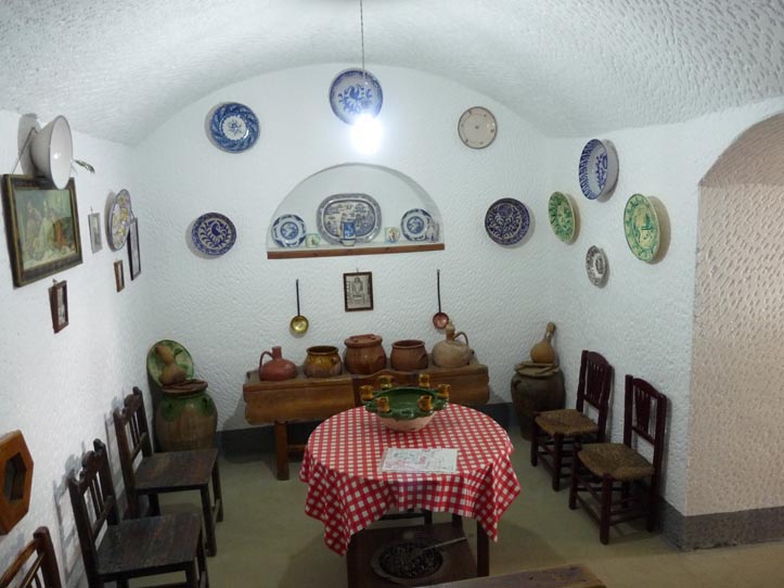 Purullena Cave House - Large Picture